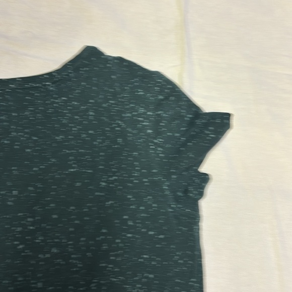 Lululemon Love Crew III Women’s light athletic Shirt Size 4 - Picture 6 of 8